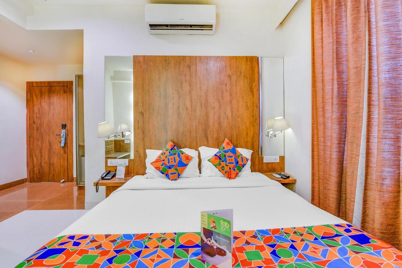 Fabhotel Arastu Nampally Хайдарабад Экстерьер фото